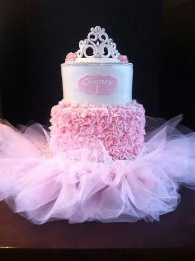 White and pink tier Cake