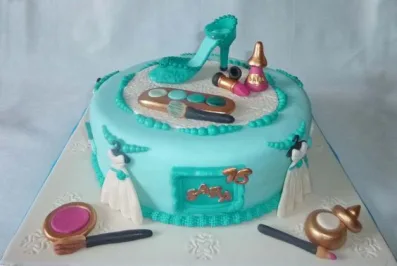 Blue Make Up Cake