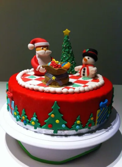 Christmas Tree Cake